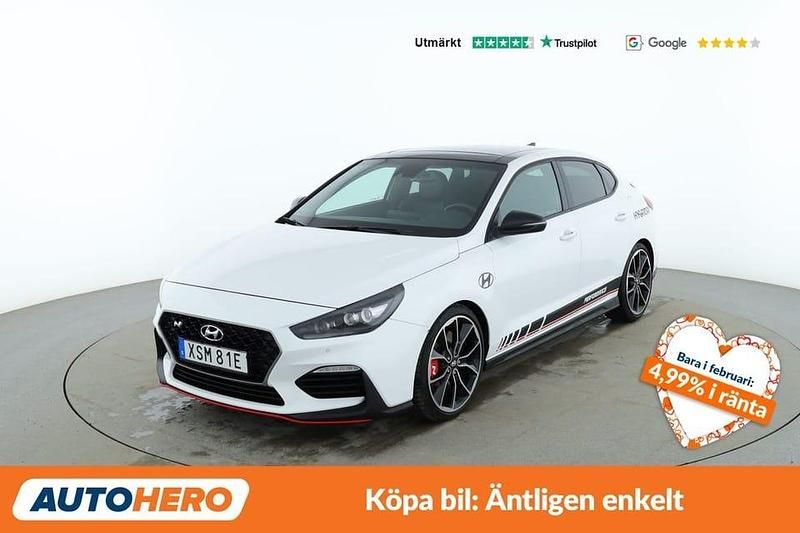 Begagnad Hyundai i30 N Performance 279 HK (205 kW) 2019 Vit Sedan