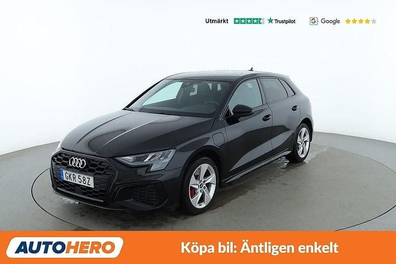 Svart Begagnad 2021 Audi A3 Sportback e-tron S-Line Halvkombi | 260 000 kr (Superpris) - Bild 1/4