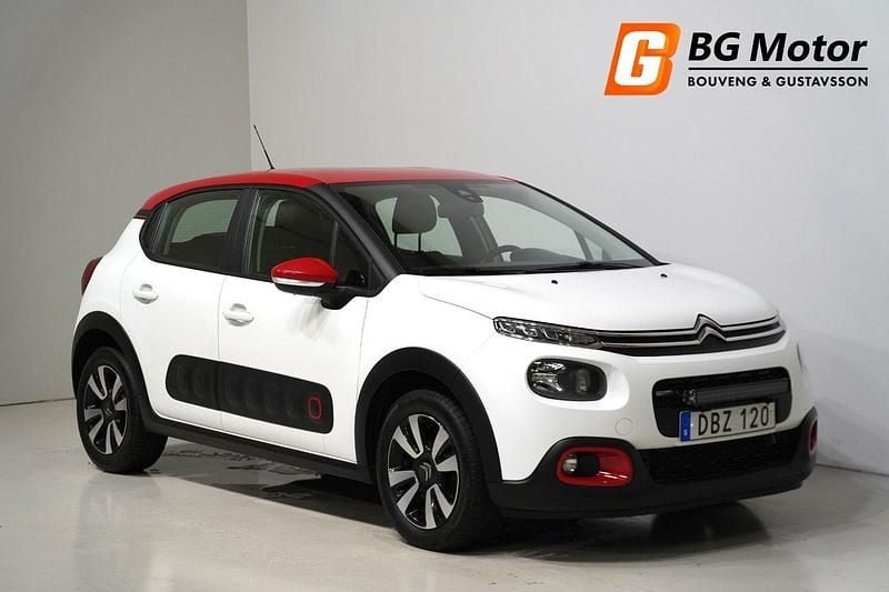 Vit Begagnad 2017 Citroën C3 PureTech Halvkombi | 114 000 kr (Marknadspris) - Bild 1/4