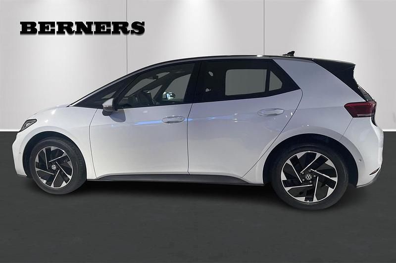 Ny VW ID.3 Pro Performance 239 kW (326 HK) 2026 Vit Halvkombi