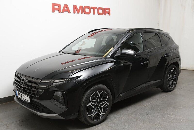 Svart Begagnad 2022 Hyundai Tucson N Line SUV | 349 800 kr (Marknadspris) - Bild 1/2