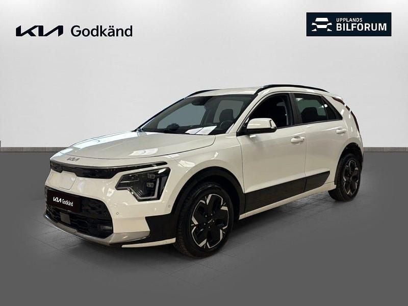 Vit Begagnad 2023 Kia e-Niro Advance SUV | 329 000 kr (Lite dyr) - Bild 1/4