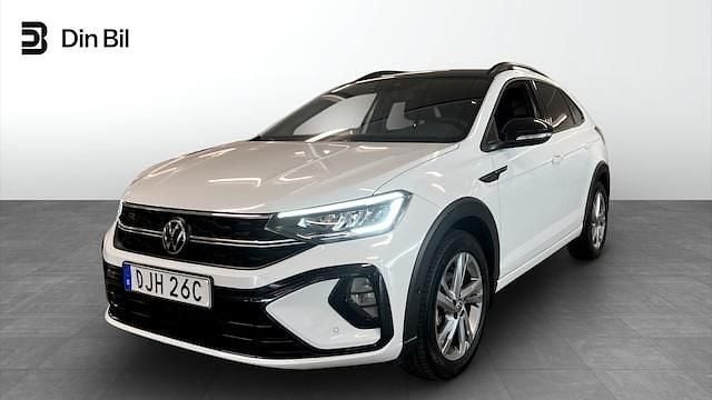 Vit Begagnad 2022 VW Taigo R-line SUV | 239 900 kr (Marknadspris) - Bild 1/4