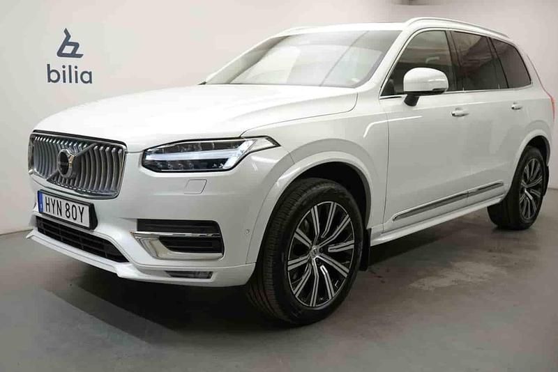 Vit Begagnad 2023 Volvo XC90 SUV | 559 900 kr (Marknadspris) - Bild 1/1