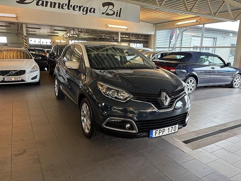 Flerfärgad Begagnad 2015 Renault Captur SUV | 94 900 kr (Marknadspris) - Bild 1/4