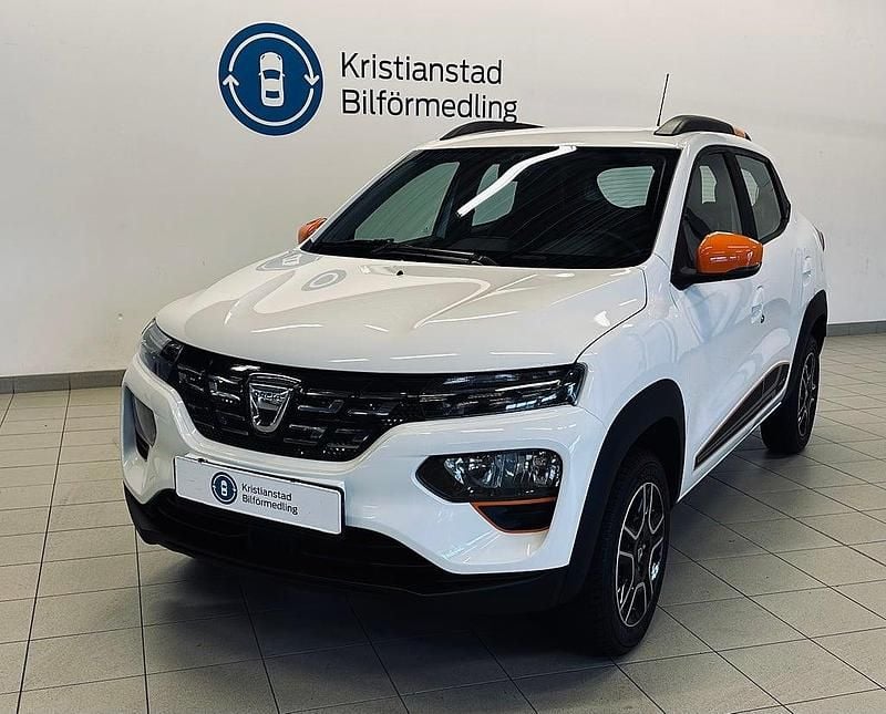 Begagnad Dacia Spring 33 kW (45 HK) 2021 Vit Halvkombi