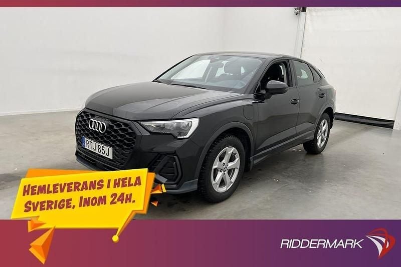 Svart Begagnad 2021 Audi Q3 Proline SUV | 289 700 kr (Marknadspris) - Bild 1/3