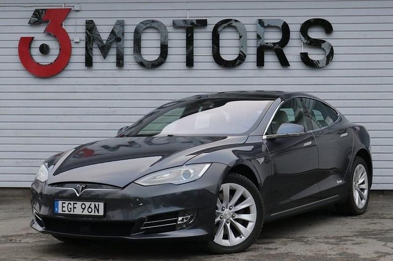 Mörkgrå Begagnad 2016 Tesla Model S Halvkombi | 219 900 kr (Marknadspris) - Bild 1/4