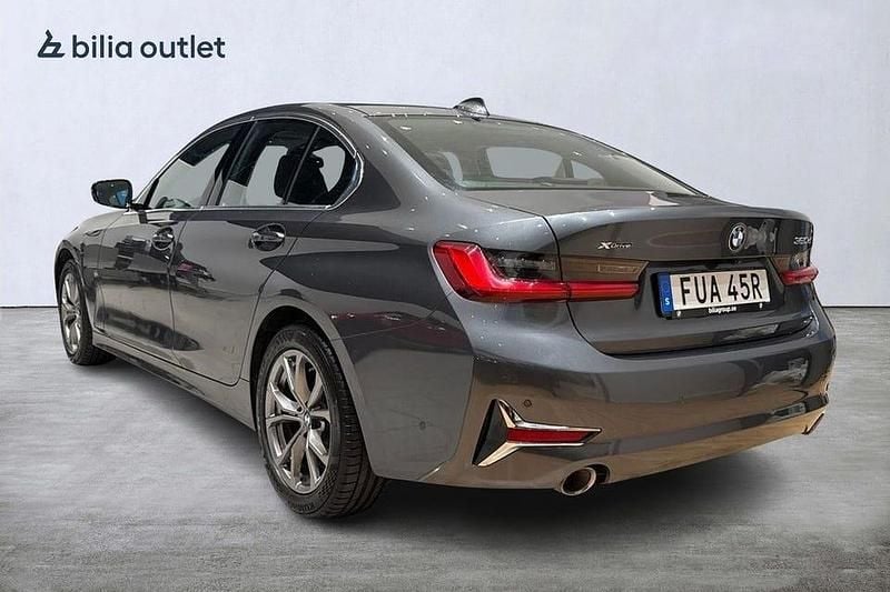 Begagnad BMW 320 Luxury Line 190 HK (139 kW) 2019 Grå Sedan