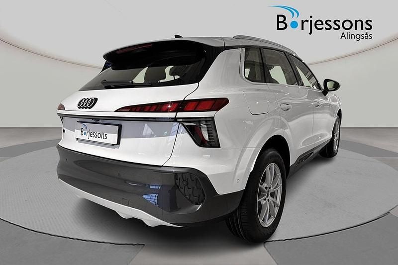 Ny Audi Q3 2026 Vit SUV