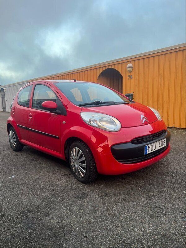 Röd Begagnad 2008 Citroën C1 Halvkombi | 28 500 kr (Marknadspris) - Bild 1/4