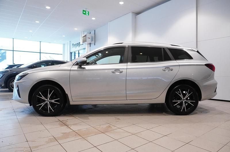 Begagnad MG MG5 EV Long Range 114 kW (156 HK) 2022 Grå Kombi