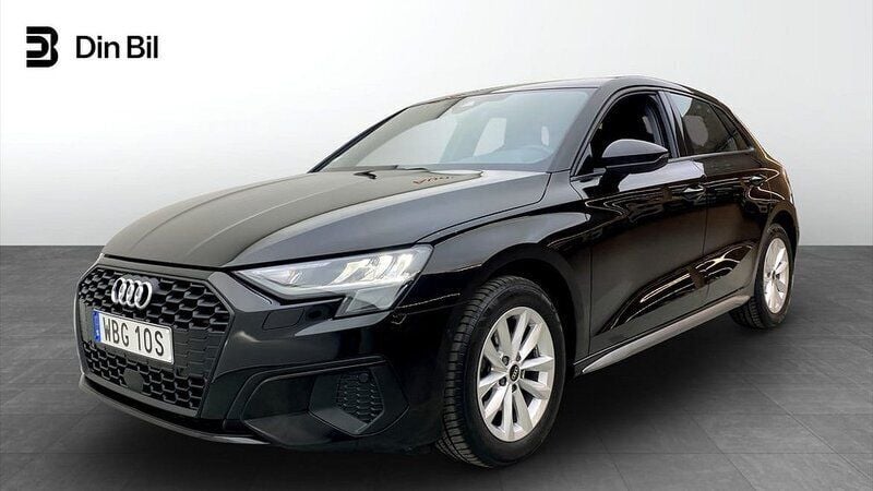 Svart Ny 2024 Audi A3 Sportback Proline Halvkombi | 299 000 kr (Marknadspris) - Bild 1/4