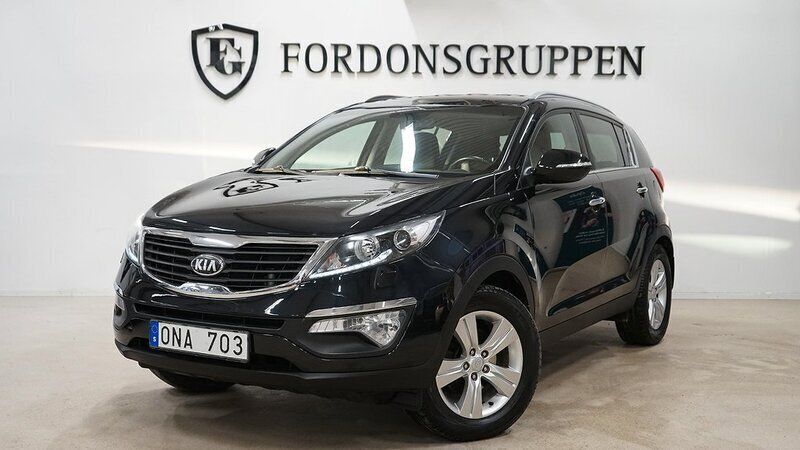 Svart Begagnad 2012 Kia Sportage SUV | 104 800 kr (Marknadspris) - Bild 1/4