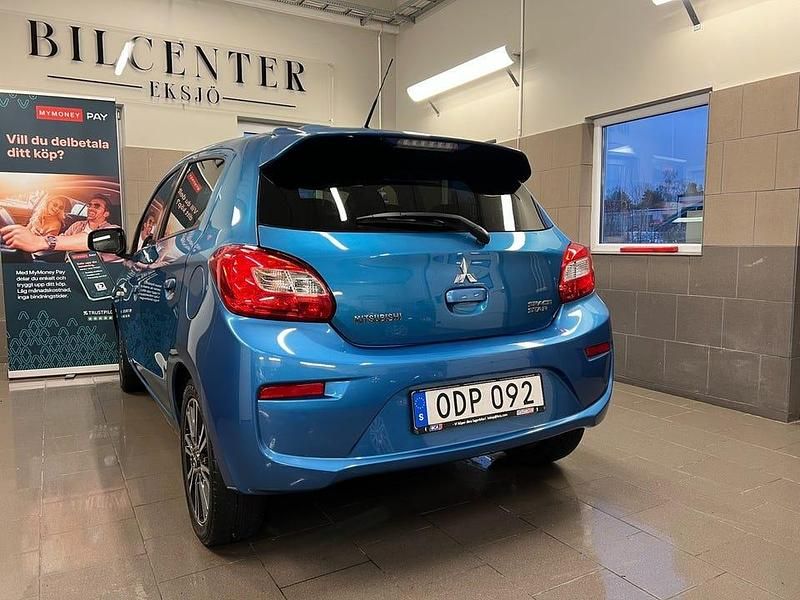 Begagnad Mitsubishi Space Star 80 HK (58 kW) 2016 Blå Halvkombi