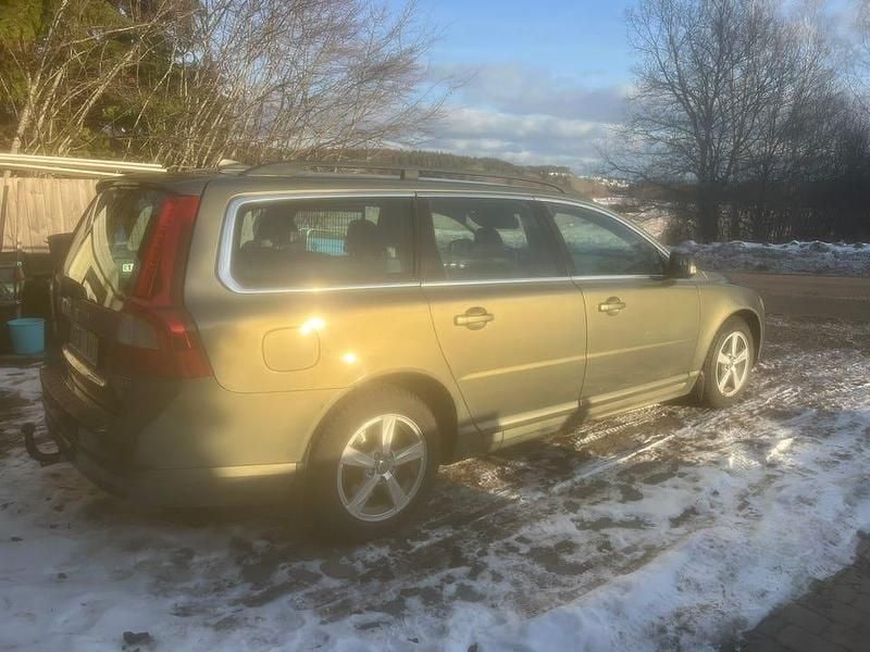 Begagnad 2011 Volvo V70 Momentum Kombi | 52 900 kr (Bra pris) - Bild 1/4
