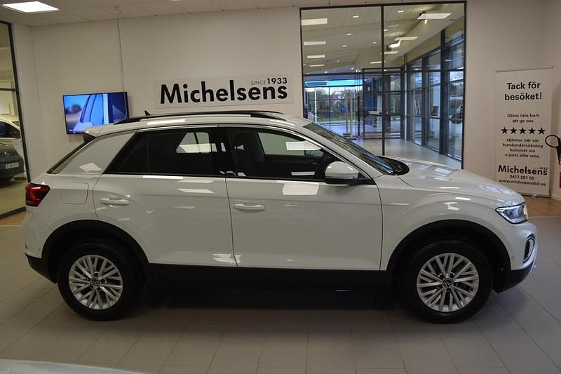 Begagnad VW T-Roc Pro 151 HK (111 kW) 2023 Vit SUV