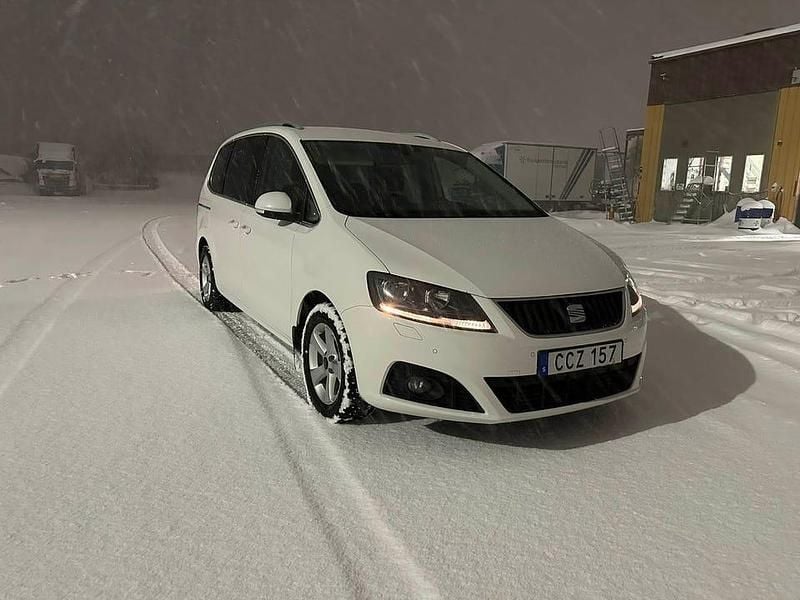 Begagnad 2014 Seat Alhambra Ecomotive Minibuss | 130 000 kr (Bra pris) - Bild 1/4