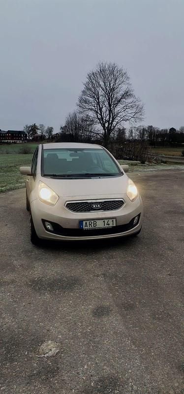 Begagnad 2011 Kia Venga Halvkombi | 33 000 kr (Superpris) - Bild 1/4