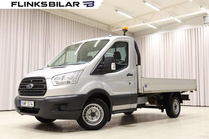 Silver (silver metallic) Begagnad 2016 Ford Transit Van | 199 900 kr - Bild 1/4