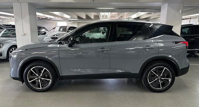 Begagnad Nissan Qashqai 360º 158 HK (116 kW) 2022 Grå SUV