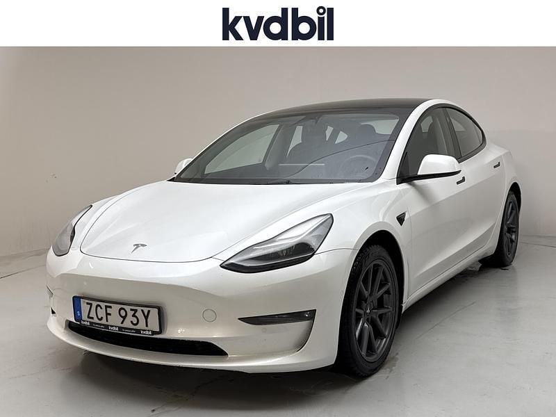 Vit Begagnad 2021 Tesla Model 3 Long Range AWD Sedan | 269 000 kr (Bra pris) - Bild 1/3