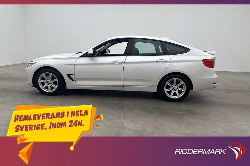 Vit Begagnad 2014 BMW 320 Halvkombi | 147 900 kr (Bra pris) - Bild 1/3