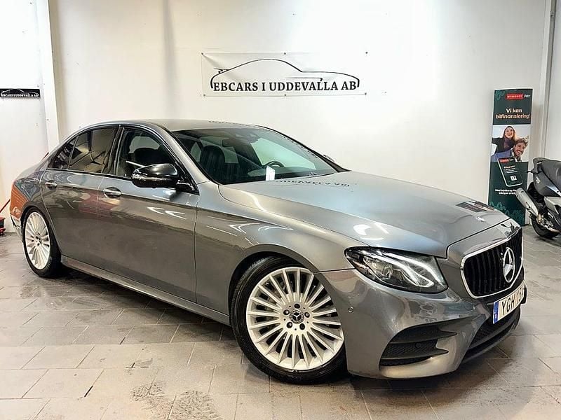 Begagnad 2017 Mercedes E220 AMG Sedan | 249 900 kr - Bild 1/4