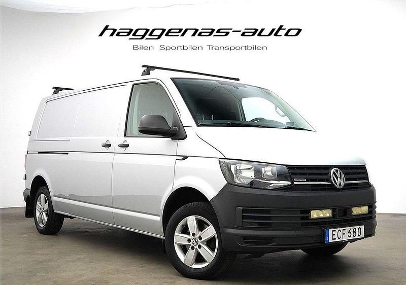Silver Begagnad 2018 VW T6 Van | 249 000 kr (Marknadspris) - Bild 1/4
