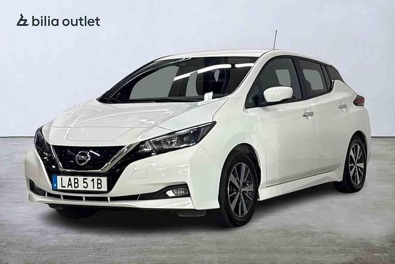 Vit Begagnad 2021 Nissan Leaf Halvkombi | 159 900 kr - Bild 1/1