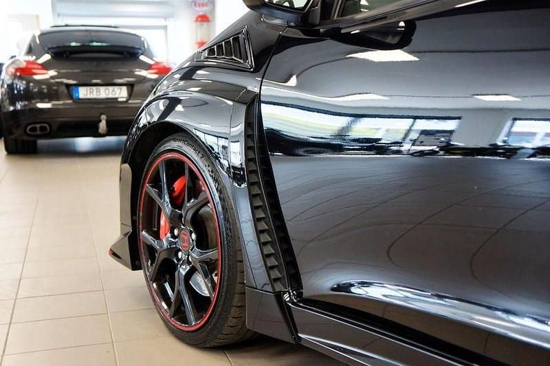 Begagnad Honda Civic Type R 310 HK (228 kW) 2015 Svart Halvkombi