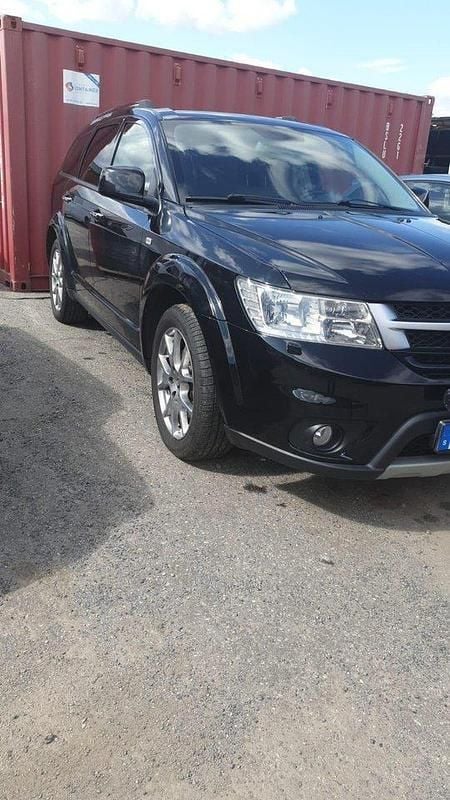 Svart Begagnad 2014 Fiat Freemont SUV | 110 000 kr (Bra pris) - Bild 1/4