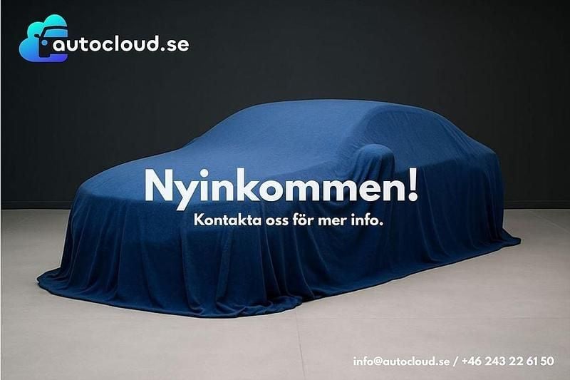 Vit Begagnad 2015 Toyota Yaris Active Sedan | 139 800 kr - Bild 1/2
