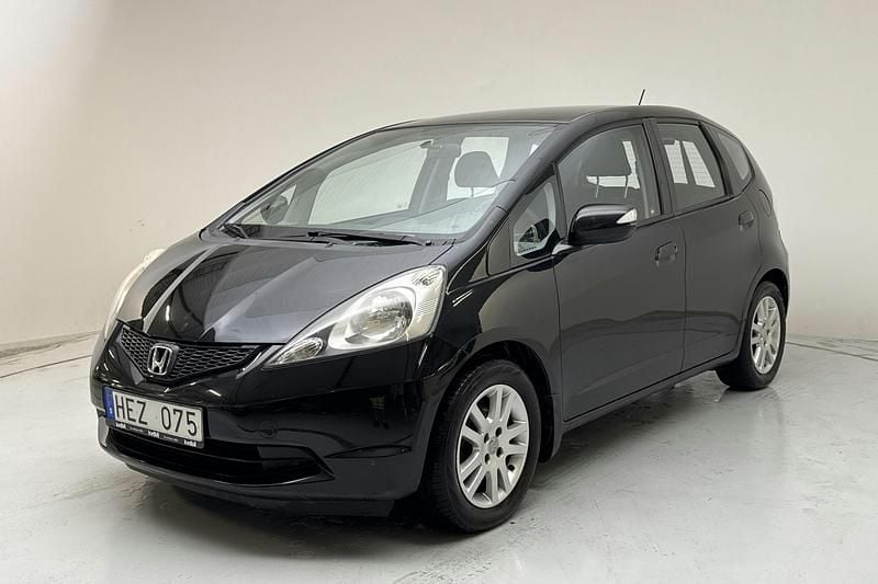 Svart Begagnad 2011 Honda Jazz Halvkombi | 59 000 kr - Bild 1/4