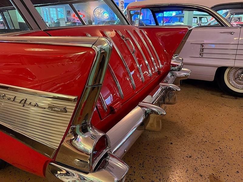Begagnad Chevrolet Bel Air Sport 185 HK (136 kW) 1957 Röd Kombi