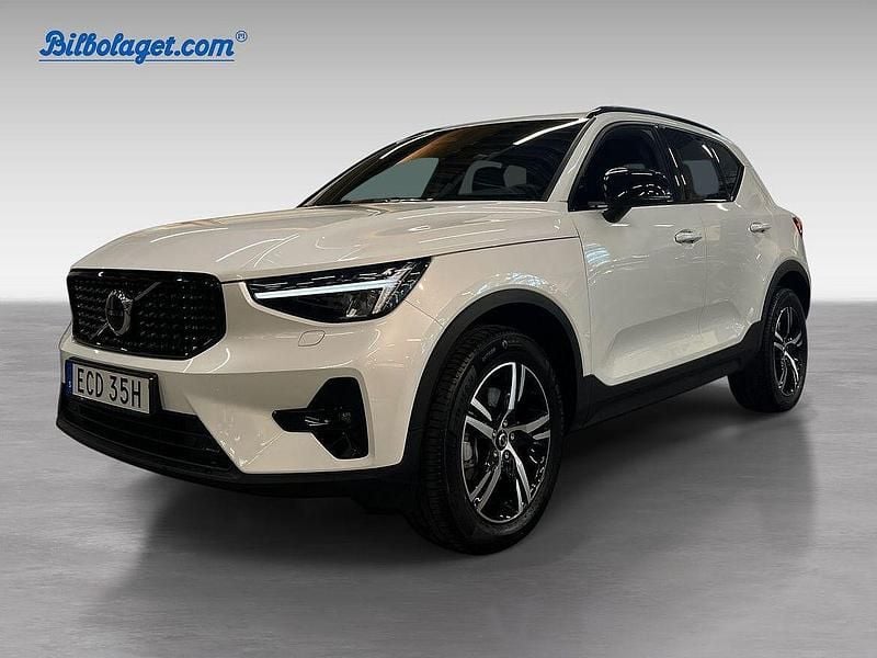 Begagnad 2025 Volvo XC40 SUV | 429 000 kr (Lite dyr) - Bild 1/4