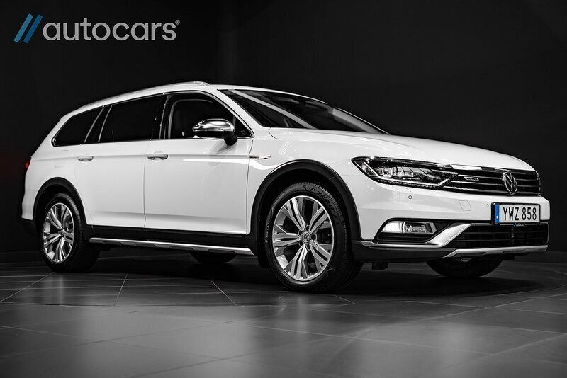 Vit Begagnad 2017 VW Passat Alltrack Executive Kombi | 229 000 kr (Dyr) - Bild 1/4