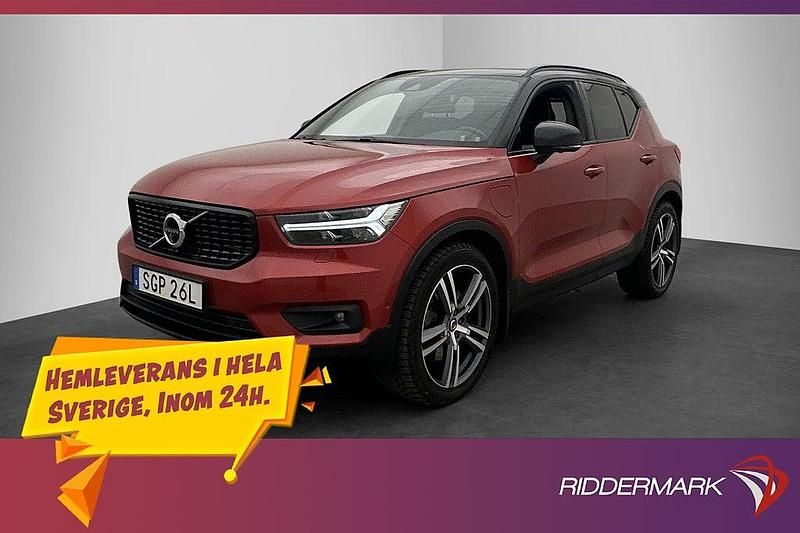 Begagnad Volvo XC40 R-Design 179 HK (131 kW) 2020 Röd SUV