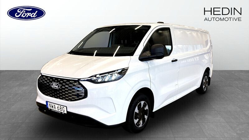 Vit Ny 2024 Ford Transit Trend | 479 900 kr (Superpris) - Bild 1/4