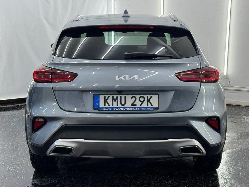 Begagnad Kia XCeed 141 HK (103 kW) 2022 Grå SUV