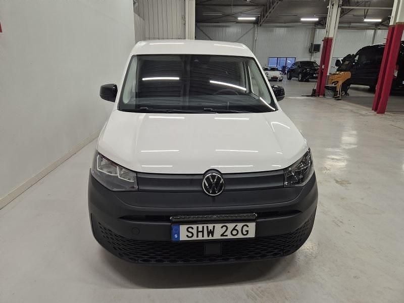 Begagnad VW Caddy 75 HK (55 kW) 2022 Vit Minibuss