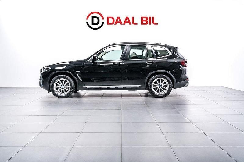 Svart Begagnad 2022 BMW X3 SUV | 379 700 kr (Bra pris) - Bild 1/4