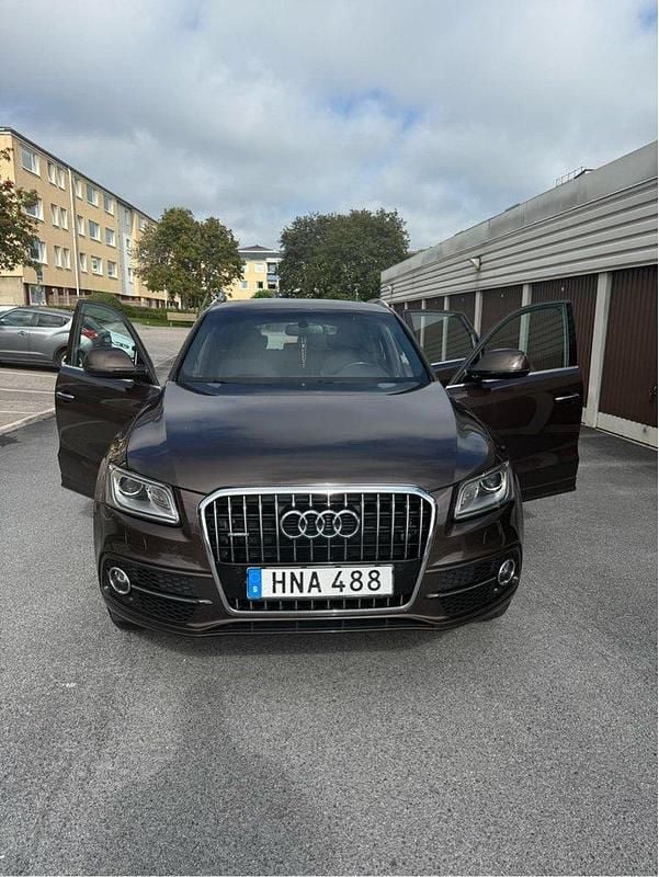 Brun Begagnad 2016 Audi Q5 S-Line SUV | 190 000 kr (Marknadspris) - Bild 1/4