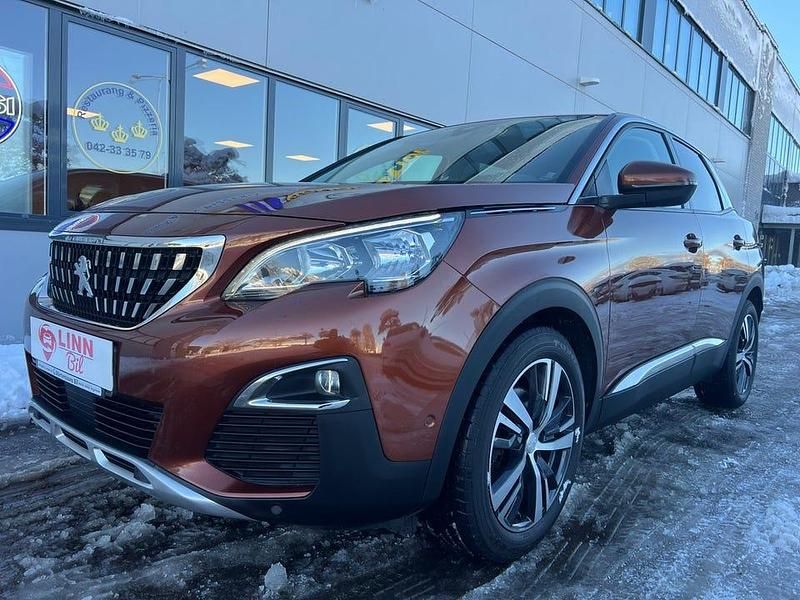 Brun Begagnad 2018 Peugeot 3008 SUV | 152 999 kr (Marknadspris) - Bild 1/4