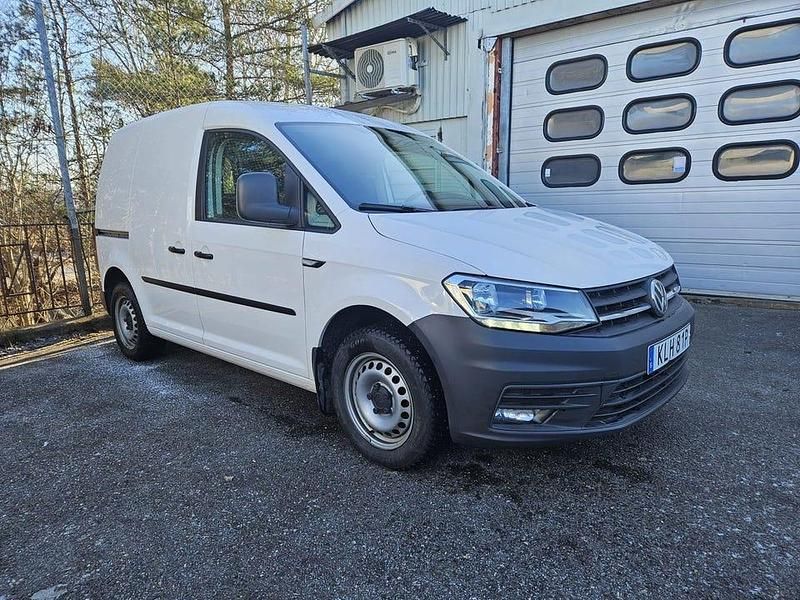 Begagnad VW Caddy 75 HK (55 kW) 2020 Vit Minibuss