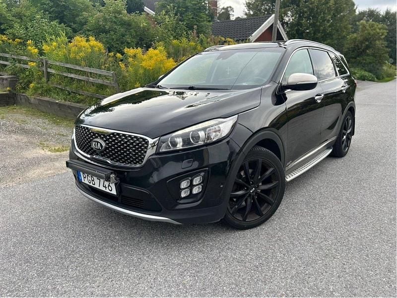 Svart Begagnad 2017 Kia Sorento 3 SUV | 164 900 kr (Marknadspris) - Bild 1/4