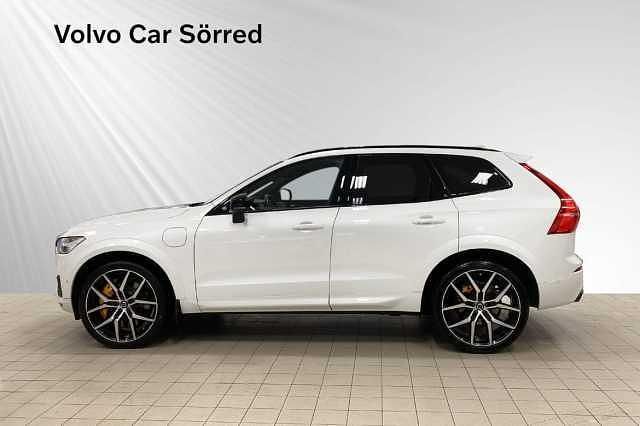 Begagnad Volvo XC60 405 HK (297 kW) 2020 Vit SUV