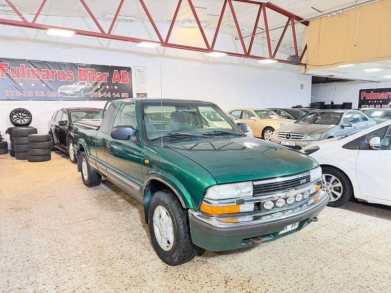Grön Begagnad 1999 Chevrolet S10 Pickup | 69 900 kr - Bild 1/4