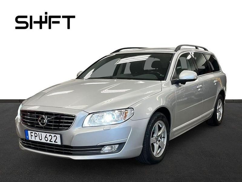 Silver Begagnad 2015 Volvo V70 Momentum Kombi | 174 900 kr (Dyr) - Bild 1/4