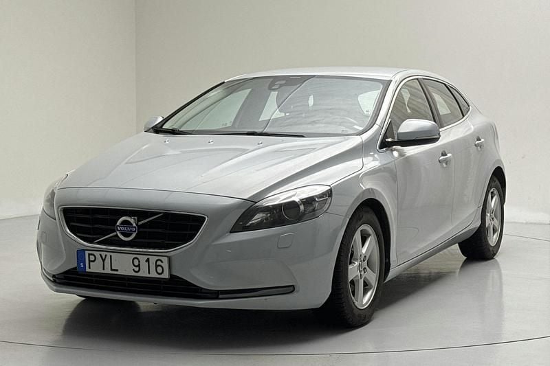 Ljusblå Begagnad 2013 Volvo V40 Summum | 115 000 kr (Marknadspris) - Bild 1/4